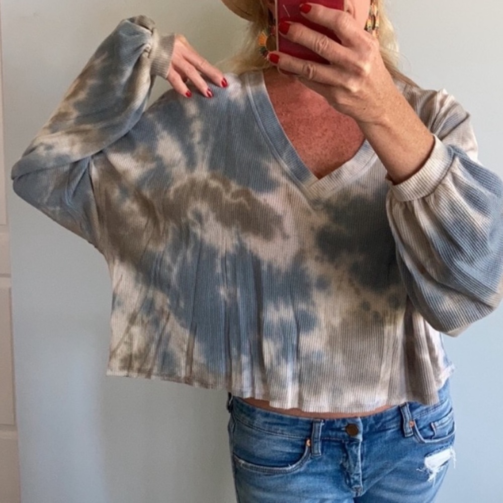 Cropped, Blue & Grey Tie Dye Top - Picture 6 of 8